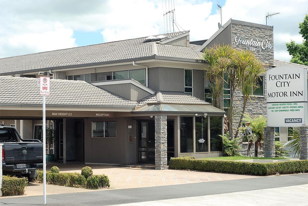 Fountain City Motor Inn Hamilton Exteriör bild